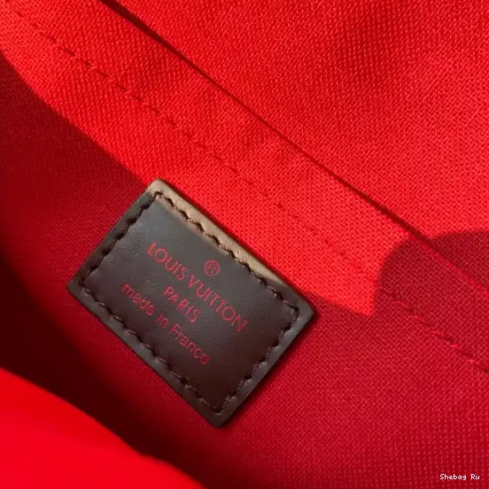 PM Vuitton Favorite Louis 0519